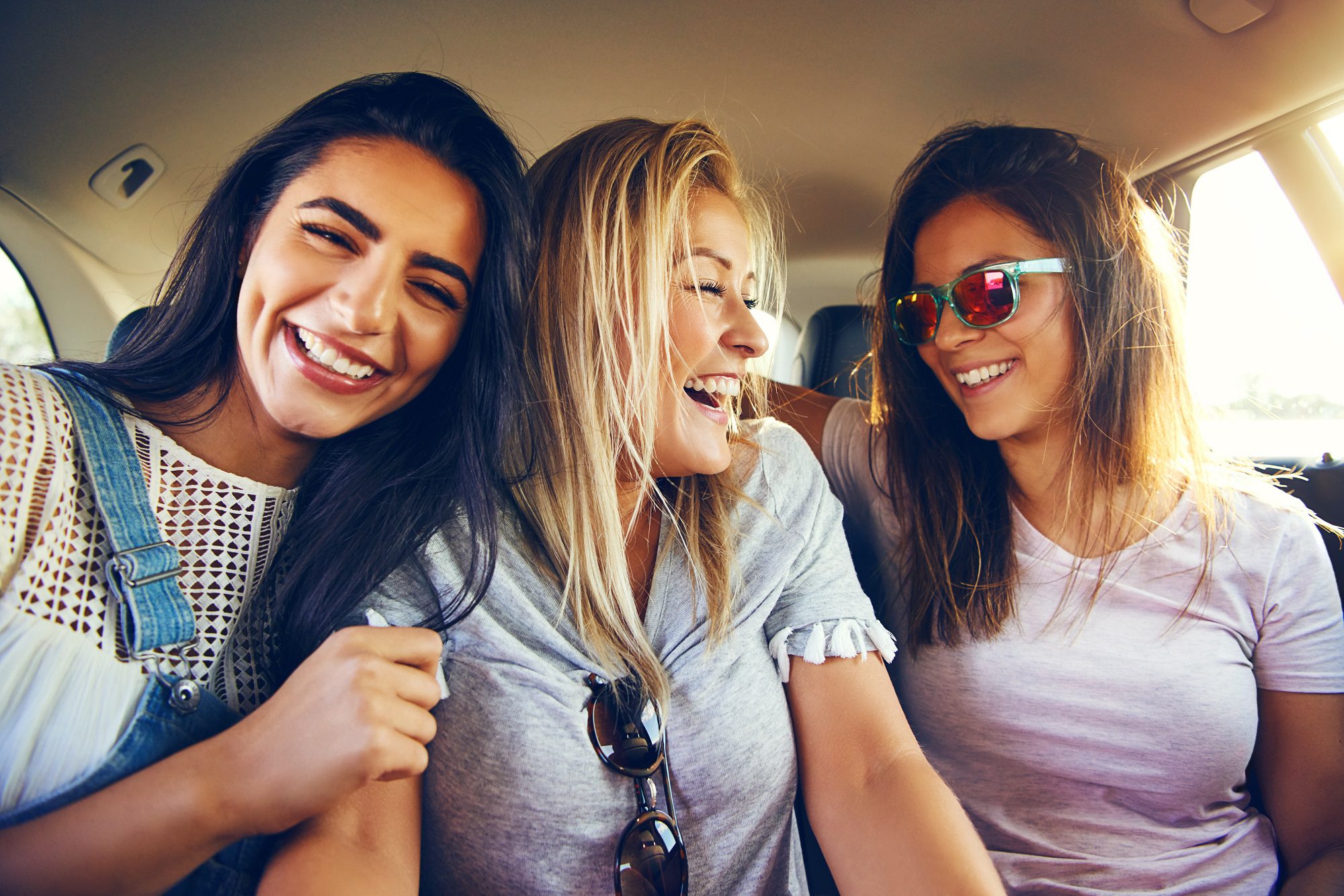 Friends in car